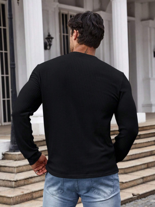 Manfinity Homme Men's Notch Collar Button Front Long Sleeve T-Shirt