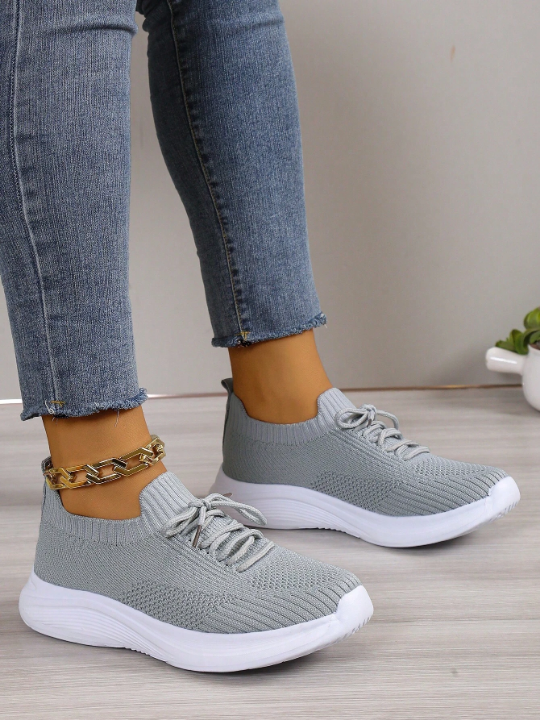 Fashionable & Comfortable Minimalist Eva Women's Sneakers