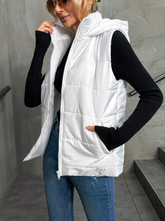 Frenchy Women's Solid Color Sleeveless Hooded Padded Jacket