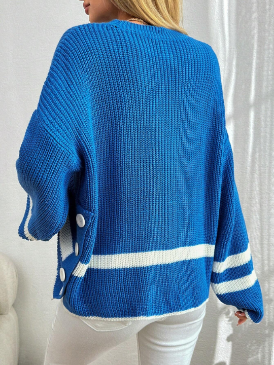 Women's Buttoned Drop Shoulder Sweater With Ribbed Hem