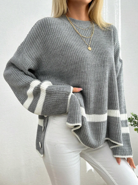 Women's Buttoned Sweater With Drop Shoulder And Asymmetric Hem