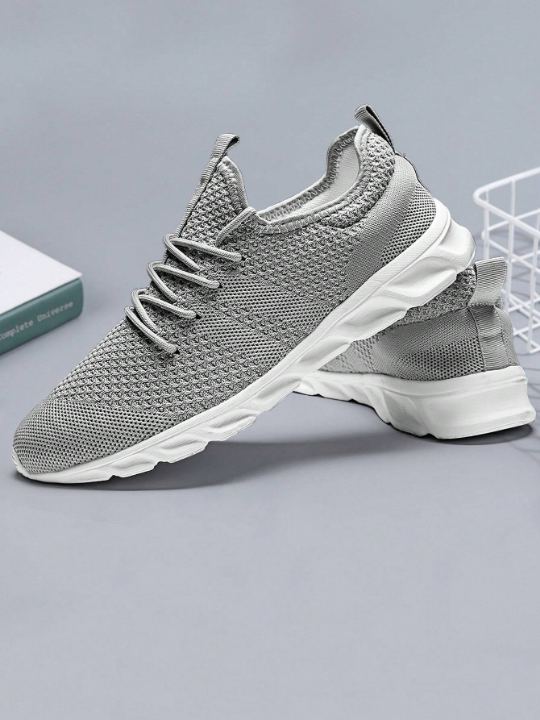 Men's Lace Up Flat Shoes Mesh Breathable Sports Shoes Training Tennis Shoes Walking Sneakers Breathable Casual Shoes Fashion Shoes For Men Light Gray