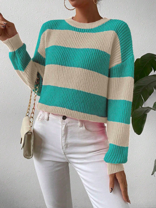 Essnce Color-Blocked Drop Shoulder Sweater