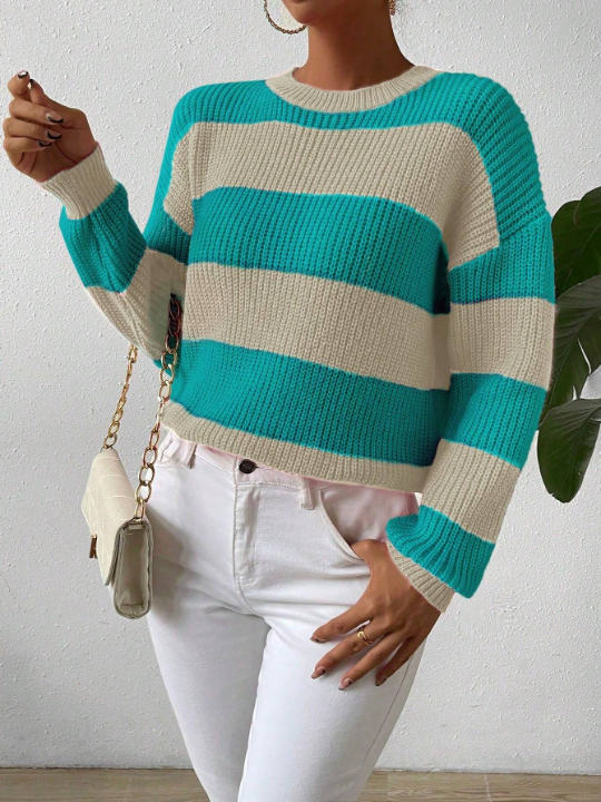 Essnce Color-Blocked Drop Shoulder Sweater