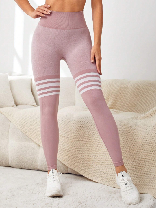 Yoga Futuristic Striped Print Wide Waistband Sports Leggings