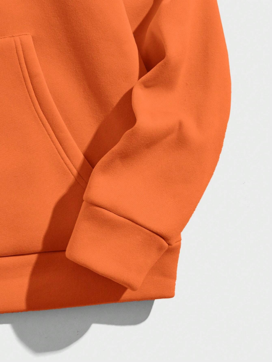 Manfinity Hypemode Men's Knitted Cartoon Bear Print Sweatshirt