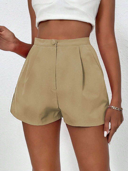 Essnce Solid Color Shorts With Slanted Pockets And Folded Pleats