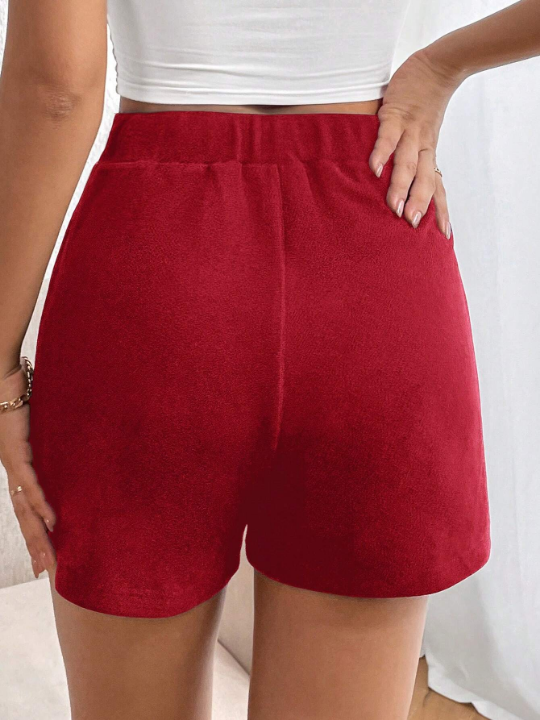 Priv Women's Solid Color Button Decorated Shorts