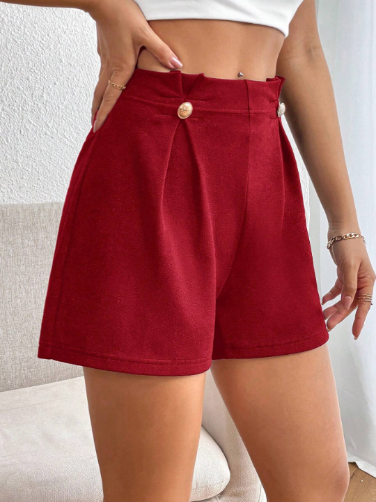 Priv Women's Solid Color Button Decorated Shorts