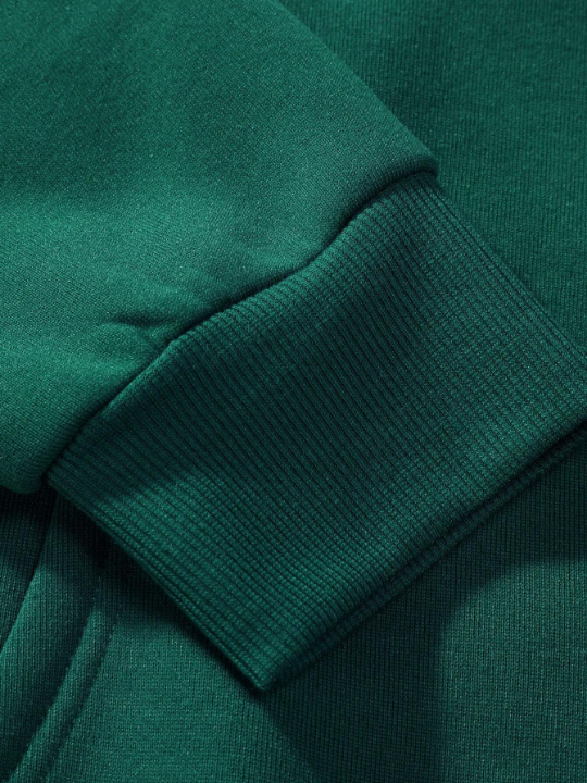 Manfinity EMRG Loose Fit Men's Hooded Casual Sweatshirt With Letter Print