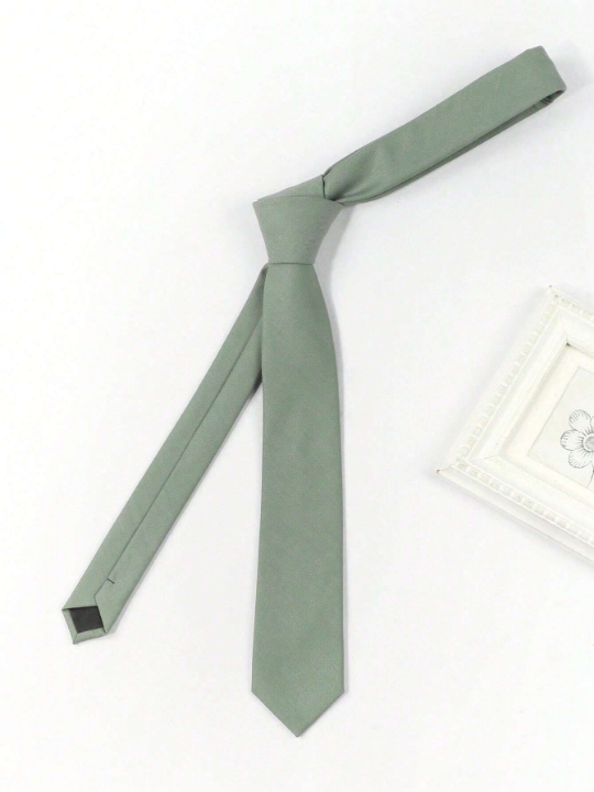 1pc Men's Fashionable Solid Mint Green Tie Made Of Suit Fabric