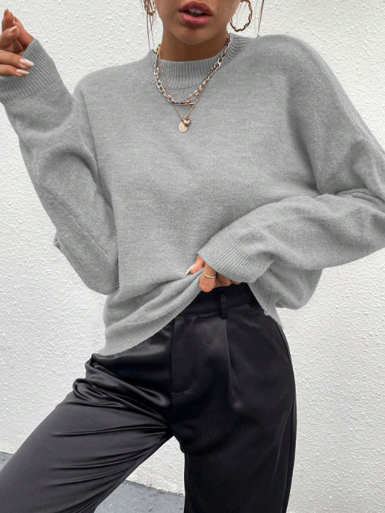 Women's Solid Color Pullover Sweater