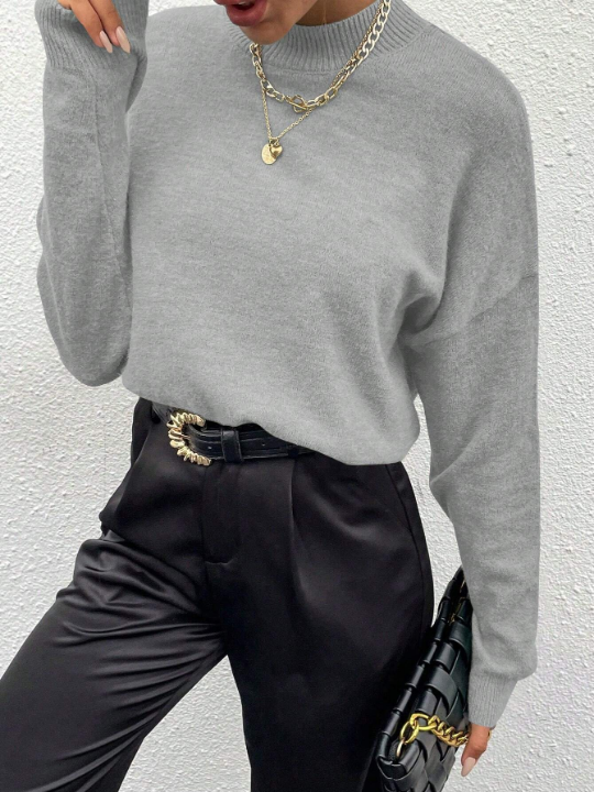 Women's Solid Color Pullover Sweater