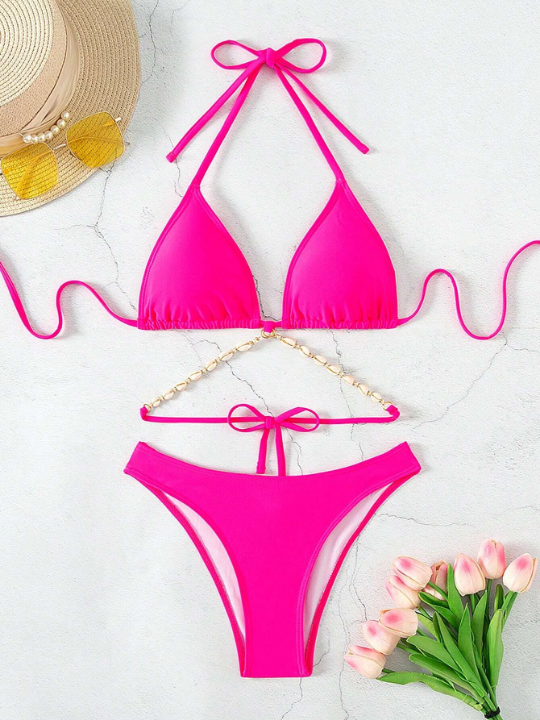 Triangle Bikini Swimwear Set With Shell Decoration