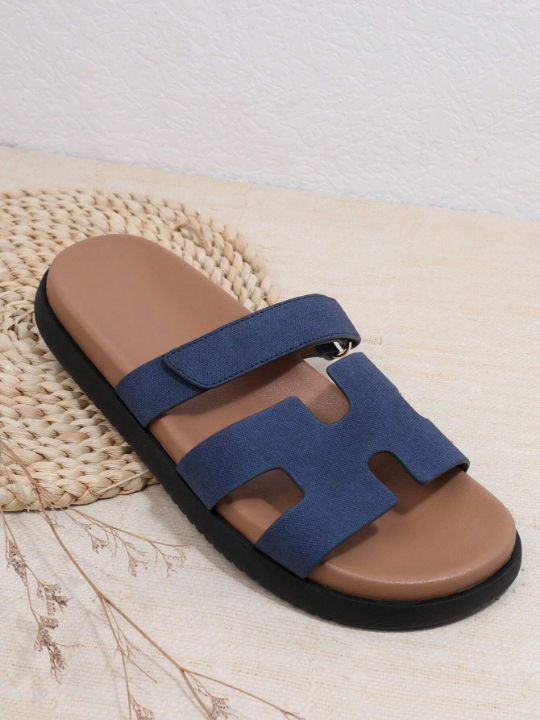 Women's Flat Sandals