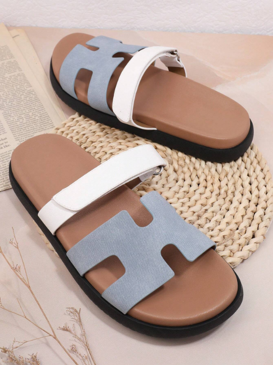 Women's Flat Sandals