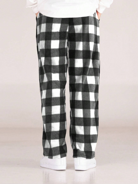 Manfinity Hypemode Men's Gingham Pattern Slant Pocket Pants