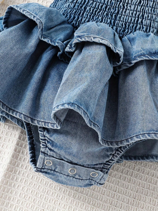 Baby Girl Spring/Summer New Arrival Cute Ruffle Trim Splice Sleeveless Denim Jumpsuit