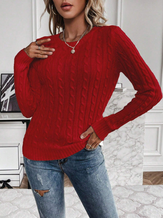 Essnce Cable Knit Round Neck Sweater