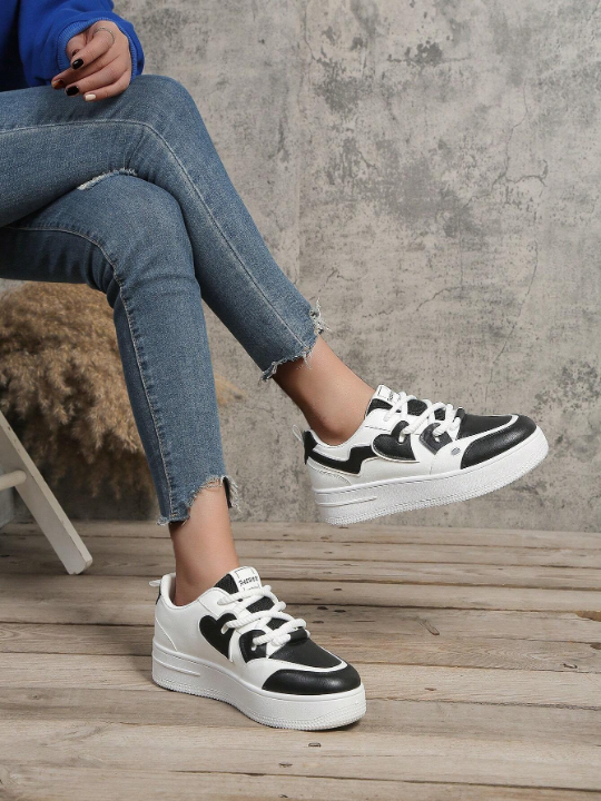 Spring & Autumn Fashionable Casual Thick-Soled Height Increasing Lace Up Women's Shoes, White Sports Shoes Love Couple Shoes For Women