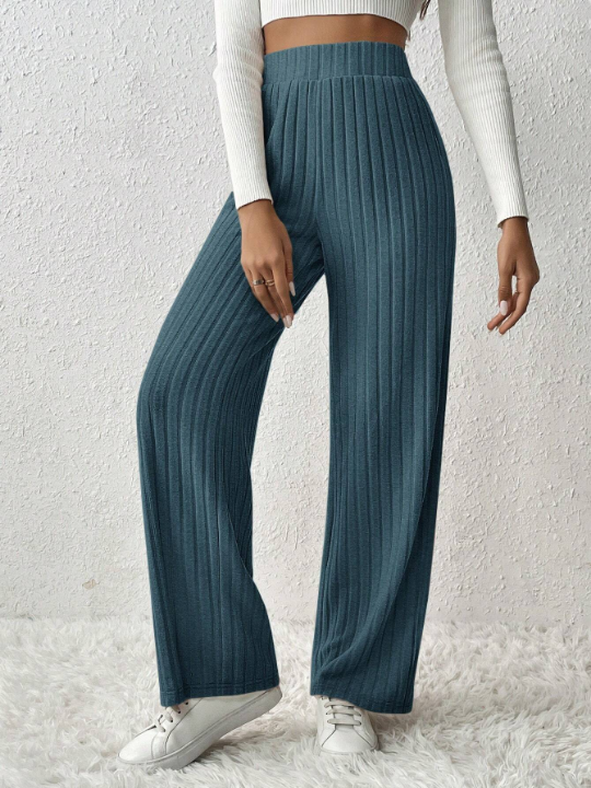 Frenchy Women's Solid Color Ribbed Knit Pants