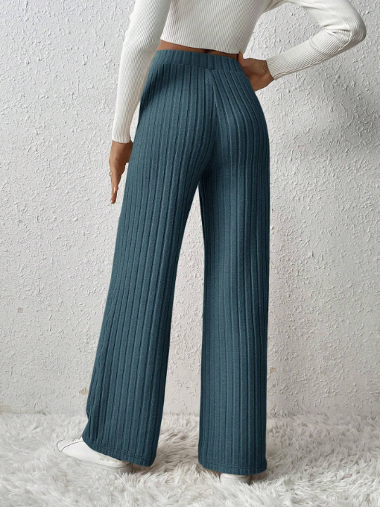 Frenchy Women's Solid Color Ribbed Knit Pants