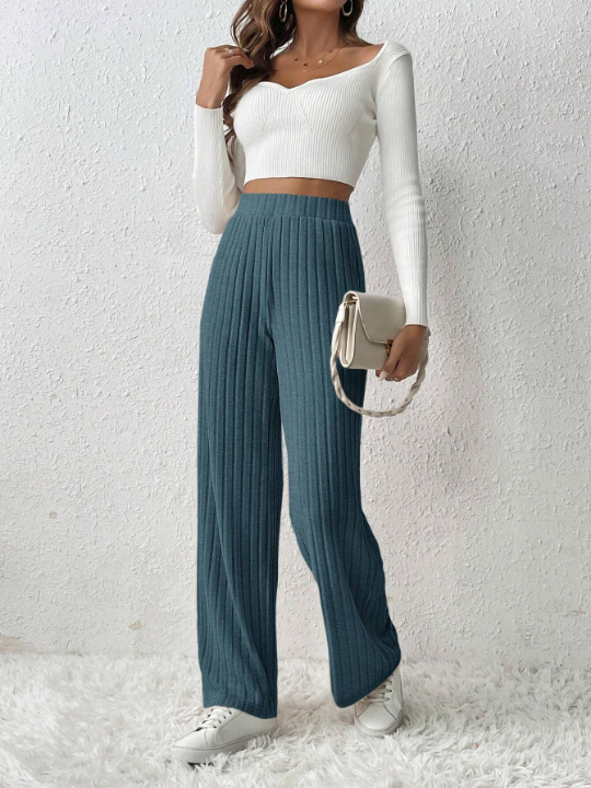 Frenchy Women's Solid Color Ribbed Knit Pants