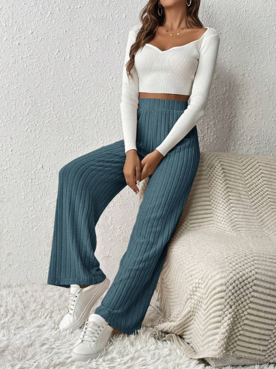 Frenchy Women's Solid Color Ribbed Knit Pants