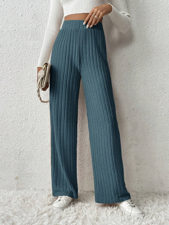 Frenchy Women's Solid Color Ribbed Knit Pants