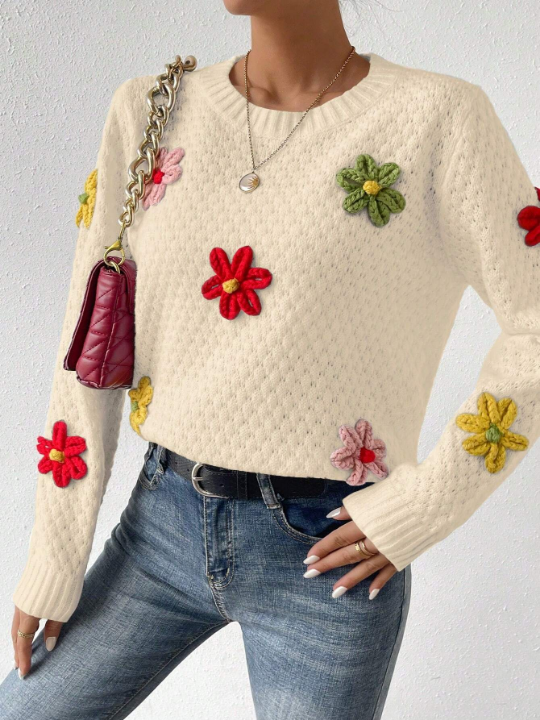 Essnce Women's 3d Flower Decorated Round Neck Sweater