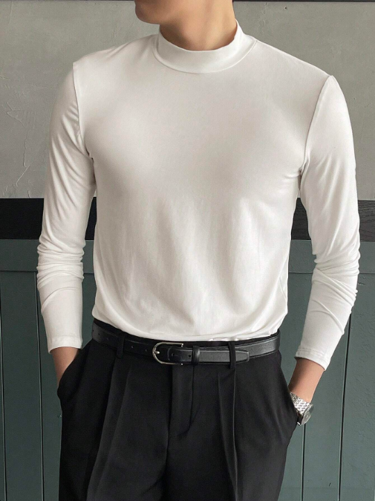 DAZY Men Solid Mock Neck Tee