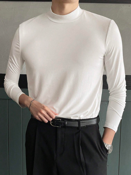 DAZY Men Solid Mock Neck Tee