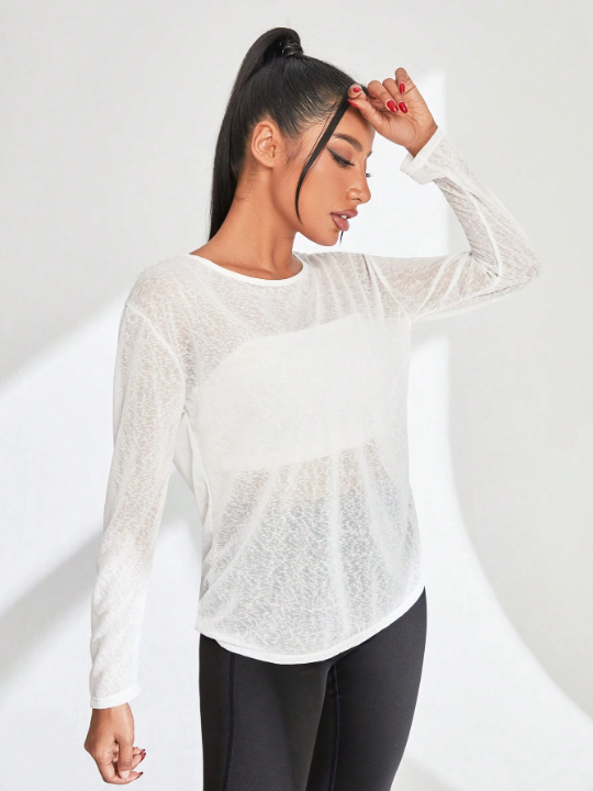 Yoga Trendy Hollow Out Long Sleeve Loose Fit Athletic T-Shirt