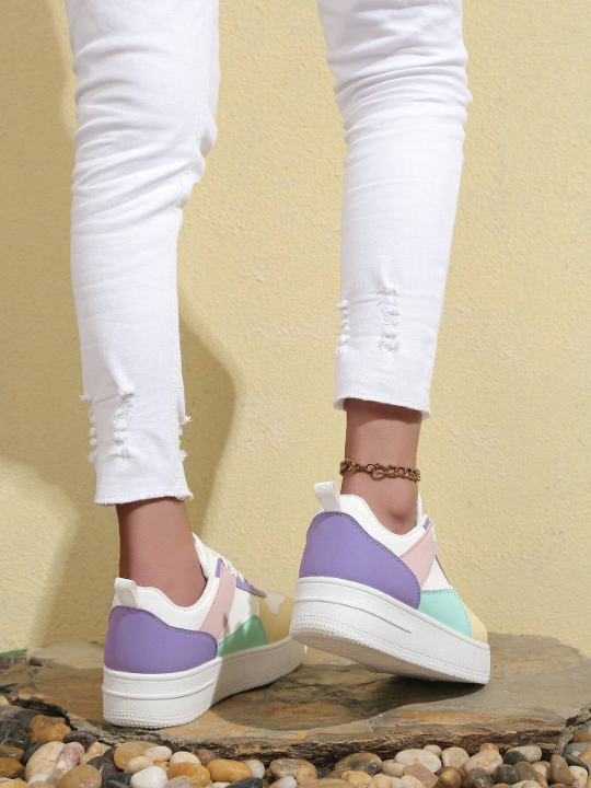 Women's White Sports Shoes With Thick Sole, Front Lace-Up, Color Block Design For Casual Wear In Spring And Summer