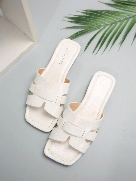 Outdoor Comfortable Vacation Fashion Strappy Flat Sandals