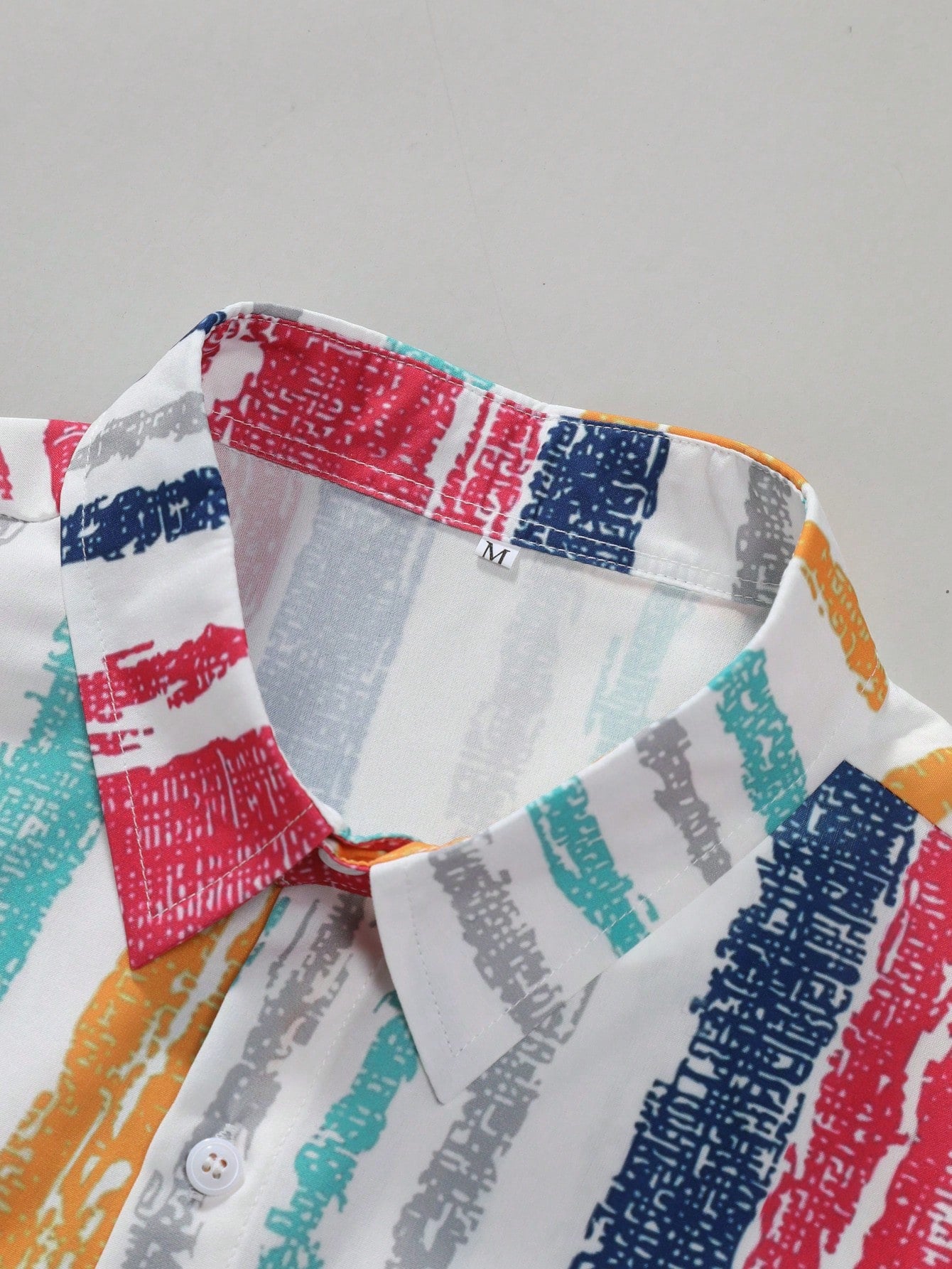 Men's Contrast Color Striped Button Front Short Sleeve Shirt