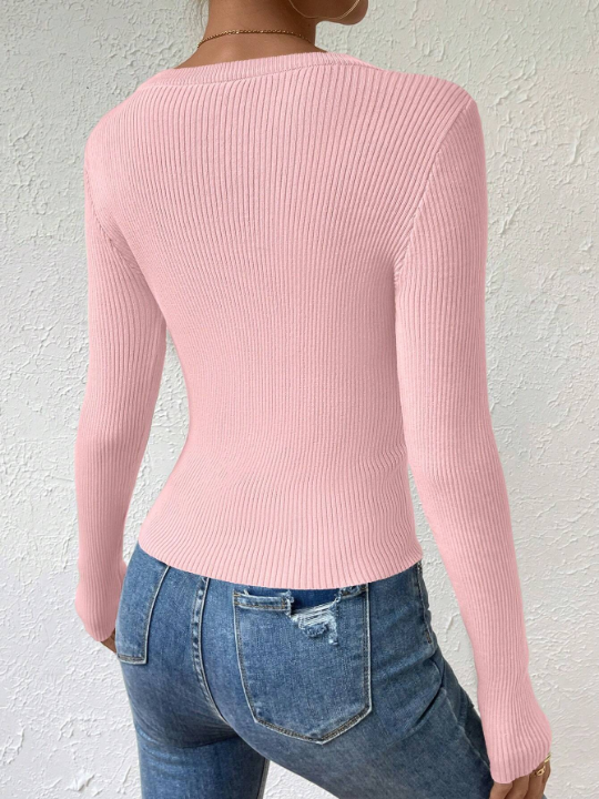 Essnce Simple Women's Round Neck Long Sleeve Sweater