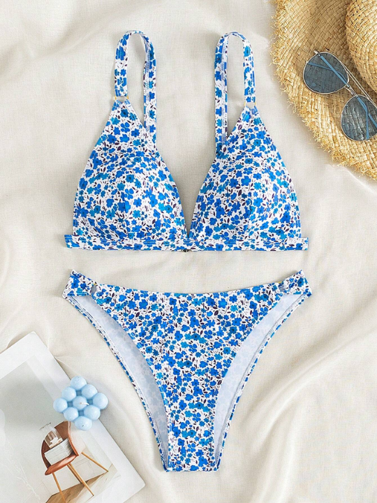 Floral Printed Bikini Set With Separated Top And Bottom