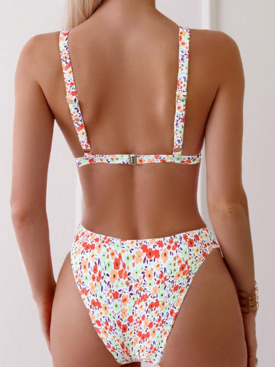 Little Floral Print Two-Piece Swimsuit Set