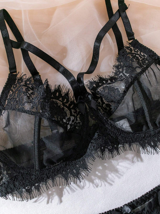 Lace Eyelash & Mesh Splicing Bow Decor See Through Sexy Lingerie Set