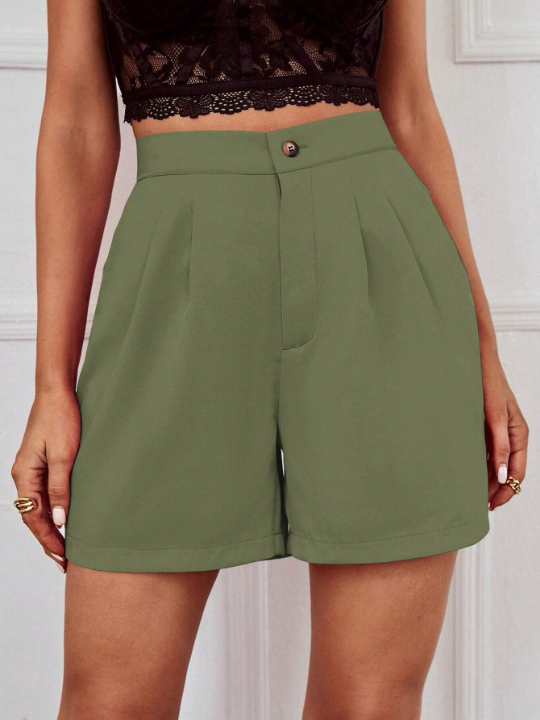 Frenchy Solid Color Pleated Casual Shorts With Slanted Pockets