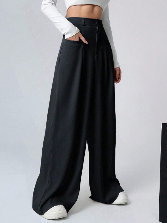 EZwear Solid Color Wide-Leg Pleated Casual Pants