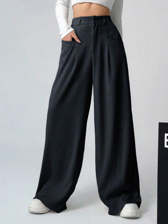 EZwear Solid Color Wide-Leg Pleated Casual Pants