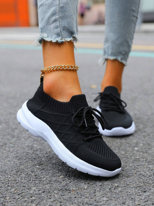 Spring And Autumn Fashionable Casual Black Anti-Slip Soft, Lightweight, Breathable Women's Running Shoes