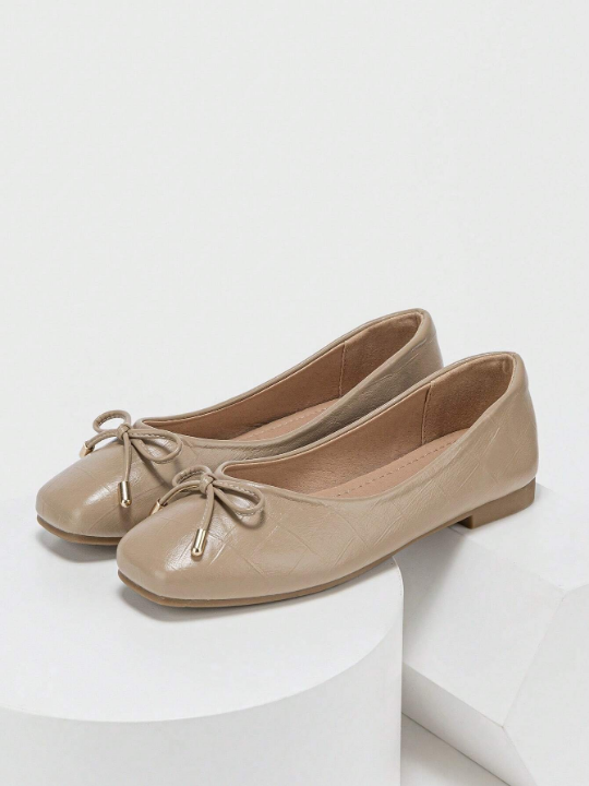 Women's Soft Bottom Square Toe Flat Shoes With Butterfly Knot Detail And Comfortable Soft Leather