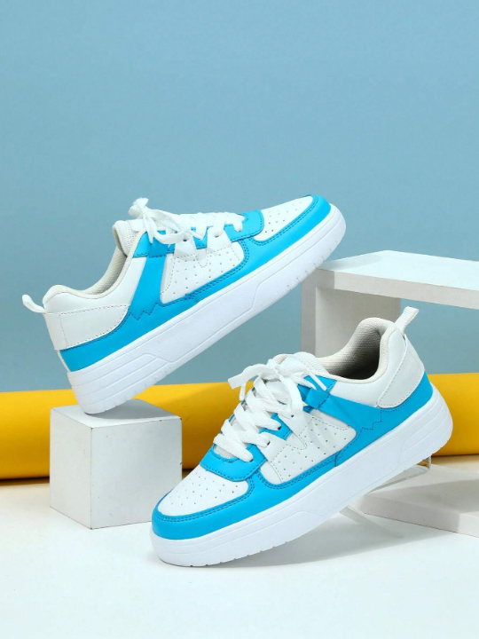 White & Blue Fresh & Beautiful Outdoor Women's Sport Skate Shoes, Fashionable, Comfortable, Soft, Flat Shoes For Walking