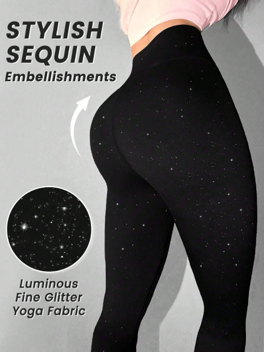 Yoga Trendy Star Shaped Sparkly Gym Leggings With Peach Booty Detail
