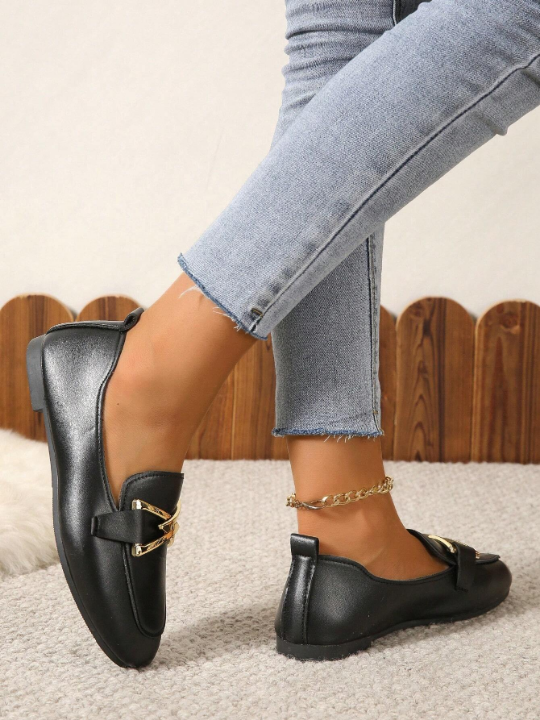 Women's Fashionable Metal Buckle Low-Heeled Shoes, Versatile Style
