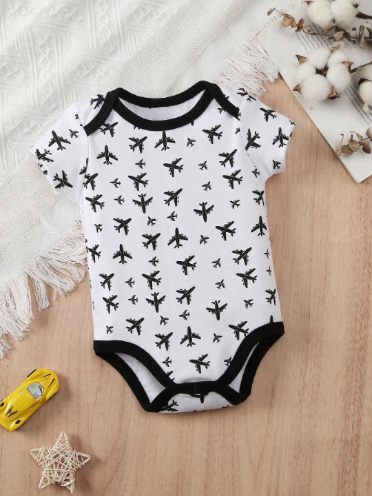 Baby Boy 5-Piece Set, New Style Airplane, Letter, Tie And Star Printed Triangle Romper