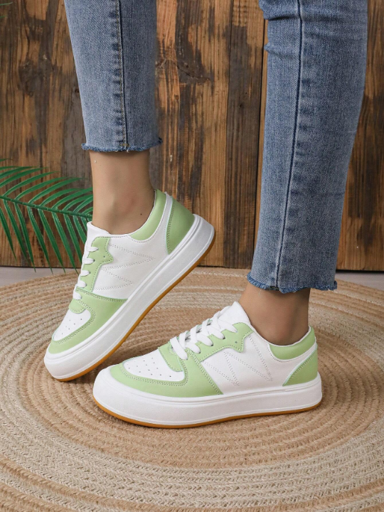 Women's Casual Outdoor Sports Shoes Flat Athletic Sneakers